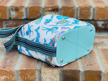 Load image into Gallery viewer, The Krystal Convertible Handbag in Sealife 1