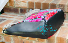 Load image into Gallery viewer, The UNG Hobo Handbag in Hot Pink Floral