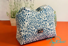 Load image into Gallery viewer, The Hope Handbag in Blue Leopard
