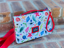 Load image into Gallery viewer, The Bend and Snap Clutch Crossbody in Seashells and Red
