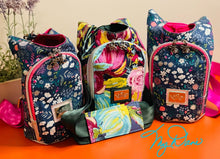 Load image into Gallery viewer, The H2O Water Bottle Bag
