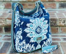 Load image into Gallery viewer, The Krystal Convertible Handbag in Magnolia Floral

