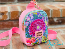 Load image into Gallery viewer, The MavPack in Magenta Flower and Pink
