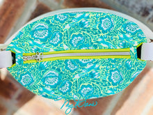 Load image into Gallery viewer, The Mini Krystal Convertible Handbag In Tula Fox
