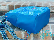 Load image into Gallery viewer, The Guardian Anti-Theft Backpack in Sunset beach Turtle
