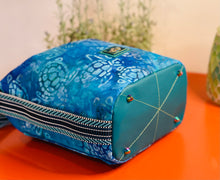 Load image into Gallery viewer, The Mini Krystal Convertible Handbag in Turtle Batick
